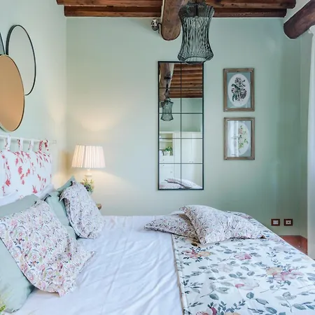 Ground-floor With Shared Pool *