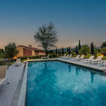 Ground-floor With Shared Pool Cappella