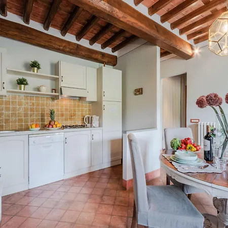 Ground-floor With Shared Pool Apartment